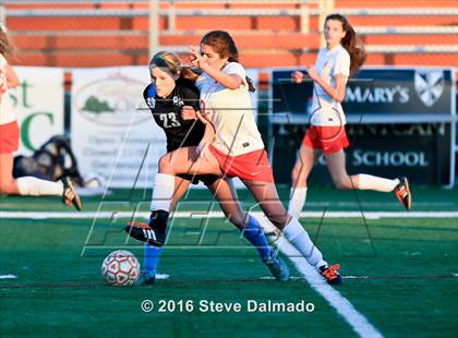 Thumbnail 1 in Mt. Carmel vs. Northshore (LHSAA D1 Regional Playoff) photogallery.