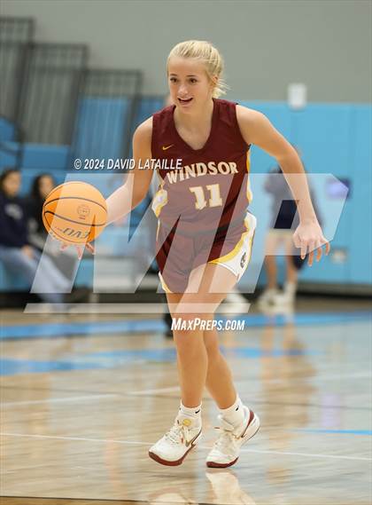 Thumbnail 2 in Windsor @ Greeley West photogallery.