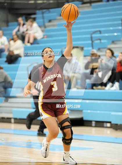 Thumbnail 3 in Windsor @ Greeley West photogallery.