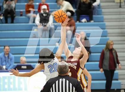 Thumbnail 2 in Windsor @ Greeley West photogallery.