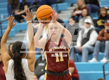 Thumbnail 2 in Windsor @ Greeley West photogallery.