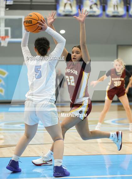 Thumbnail 3 in Windsor @ Greeley West photogallery.