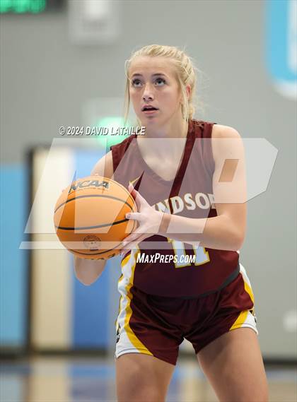 Thumbnail 2 in Windsor @ Greeley West photogallery.