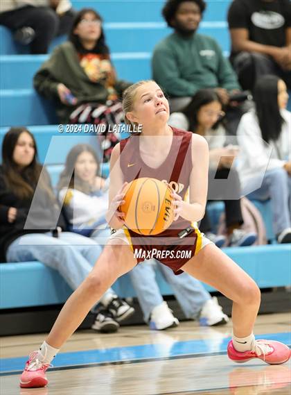 Thumbnail 3 in Windsor @ Greeley West photogallery.