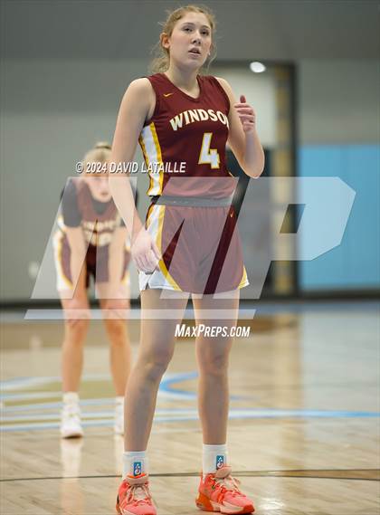 Thumbnail 2 in Windsor @ Greeley West photogallery.