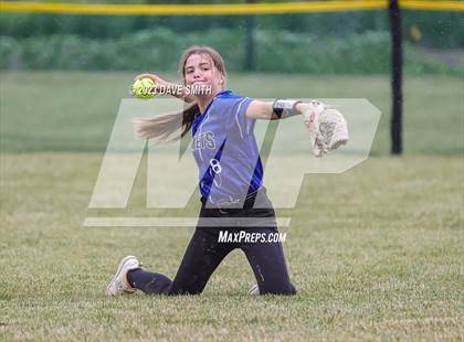 Thumbnail 2 in Charles City vs West Liberty (Rick Doran Classic) photogallery.
