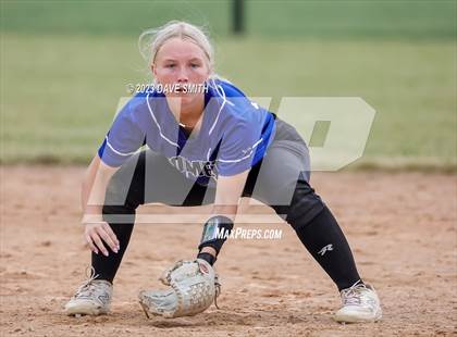 Thumbnail 3 in Charles City vs West Liberty (Rick Doran Classic) photogallery.