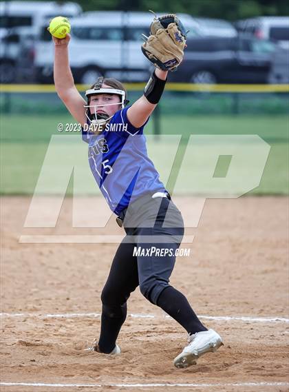 Thumbnail 1 in Charles City vs West Liberty (Rick Doran Classic) photogallery.