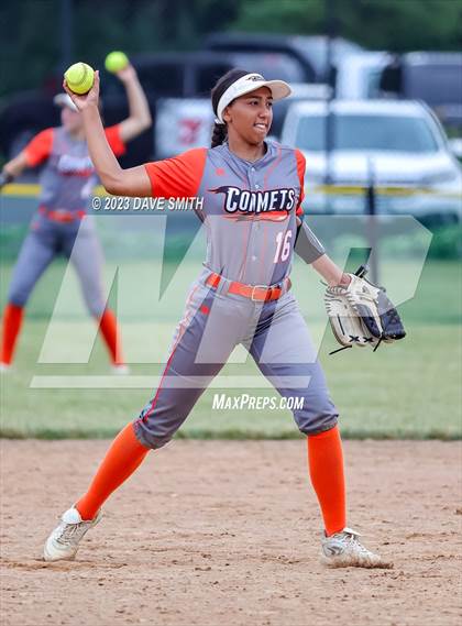 Thumbnail 2 in Charles City vs West Liberty (Rick Doran Classic) photogallery.