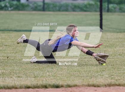 Thumbnail 2 in Charles City vs West Liberty (Rick Doran Classic) photogallery.