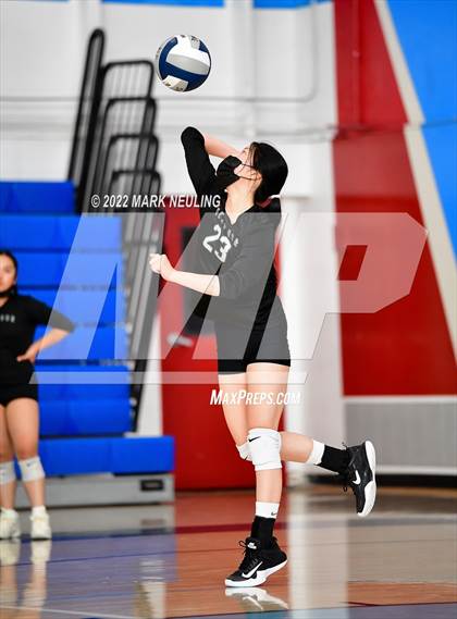 Thumbnail 2 in Design Tech vs. Westmoor (Peninsula Classic Tournament) photogallery.