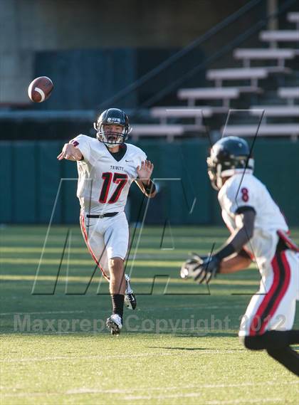 Thumbnail 2 in Trinity vs Bellevue photogallery.