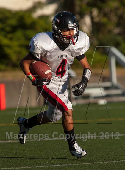 Thumbnail 3 in Trinity vs Bellevue photogallery.