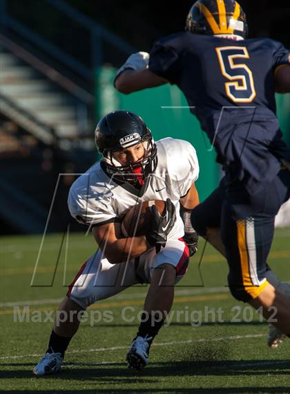 Thumbnail 3 in Trinity vs Bellevue photogallery.