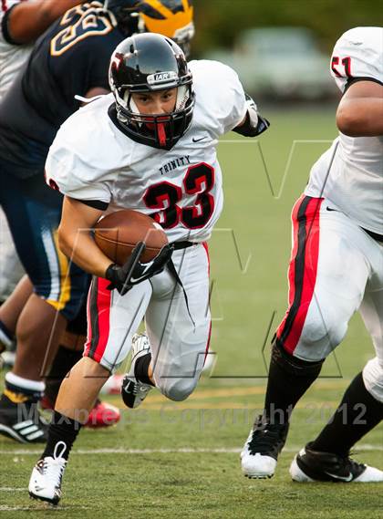 Thumbnail 2 in Trinity vs Bellevue photogallery.