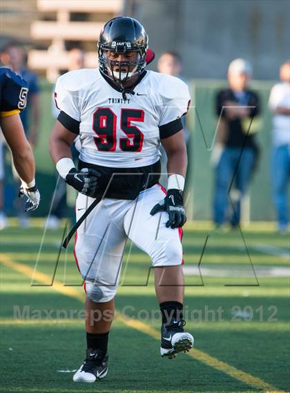 Thumbnail 3 in Trinity vs Bellevue photogallery.