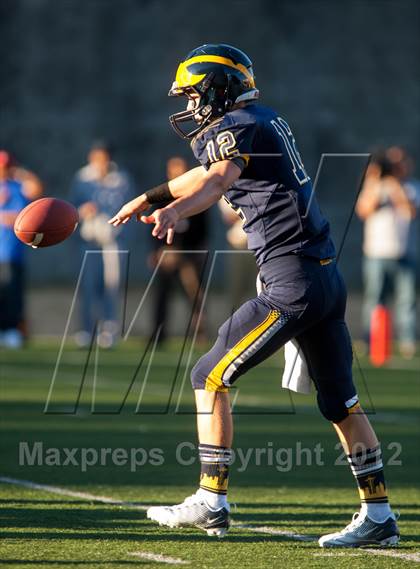 Thumbnail 3 in Trinity vs Bellevue photogallery.
