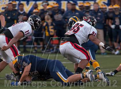 Thumbnail 2 in Trinity vs Bellevue photogallery.