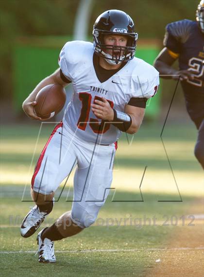 Thumbnail 2 in Trinity vs Bellevue photogallery.