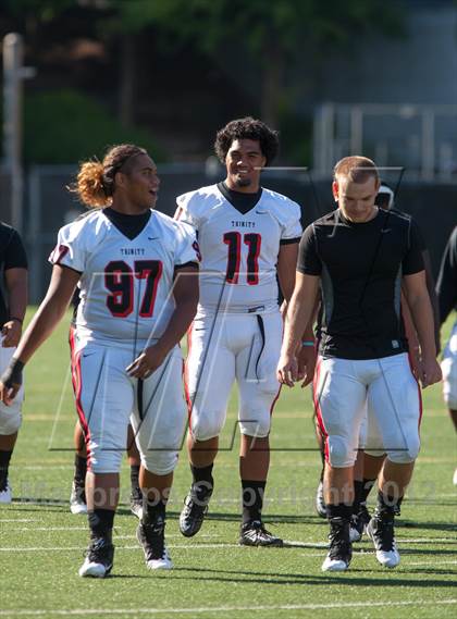 Thumbnail 3 in Trinity vs Bellevue photogallery.