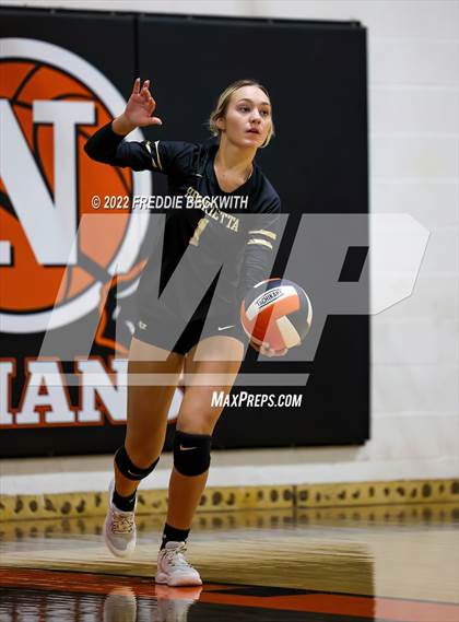 Thumbnail 3 in Henrietta vs. Lindsay (Nocona Tournament) photogallery.