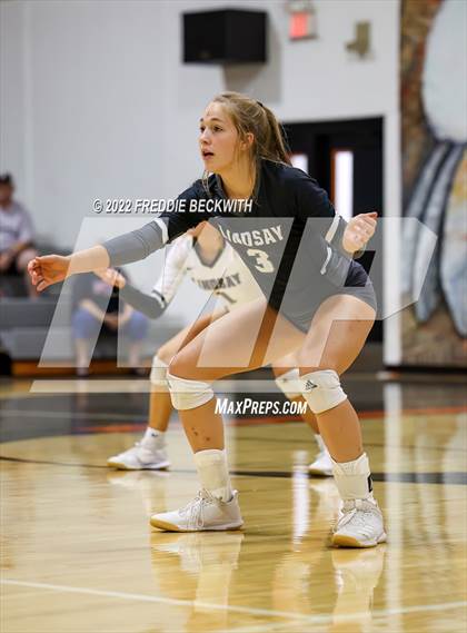 Thumbnail 1 in Henrietta vs. Lindsay (Nocona Tournament) photogallery.