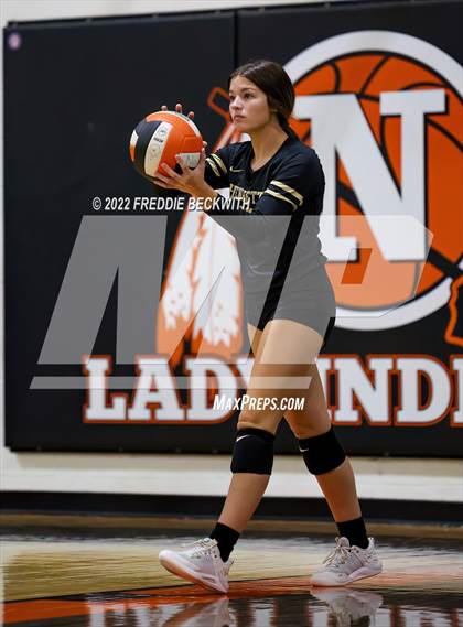 Thumbnail 3 in Henrietta vs. Lindsay (Nocona Tournament) photogallery.