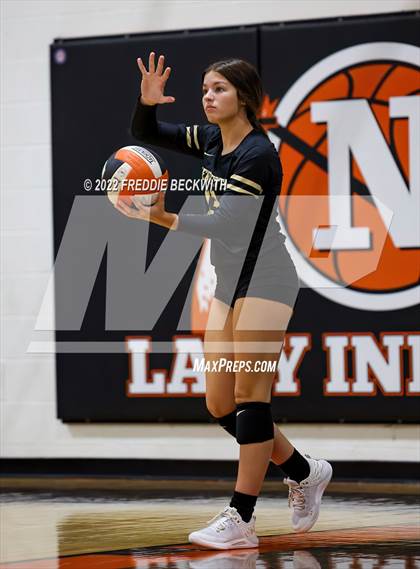 Thumbnail 1 in Henrietta vs. Lindsay (Nocona Tournament) photogallery.