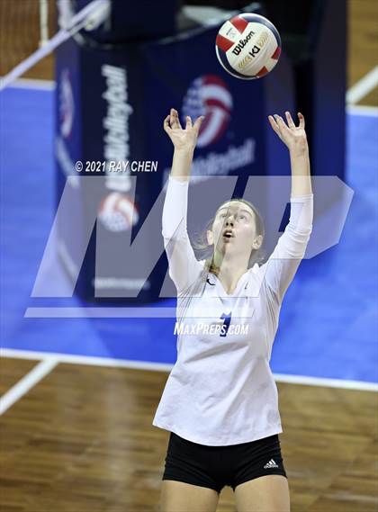 Thumbnail 1 in Cherry Creek vs. Grandview (CHSAA 5A State Championship) photogallery.