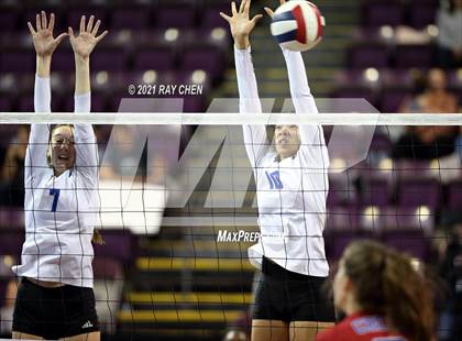 Thumbnail 2 in Cherry Creek vs. Grandview (CHSAA 5A State Championship) photogallery.