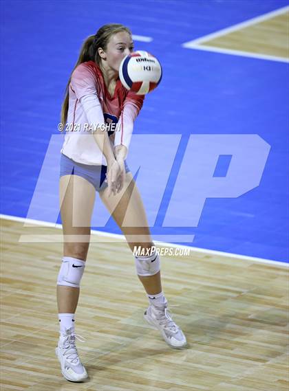 Thumbnail 2 in Cherry Creek vs. Grandview (CHSAA 5A State Championship) photogallery.