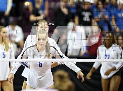 Thumbnail 1 in Cherry Creek vs. Grandview (CHSAA 5A State Championship) photogallery.