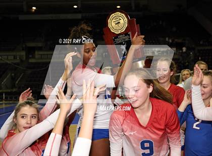 Thumbnail 1 in Cherry Creek vs. Grandview (CHSAA 5A State Championship) photogallery.