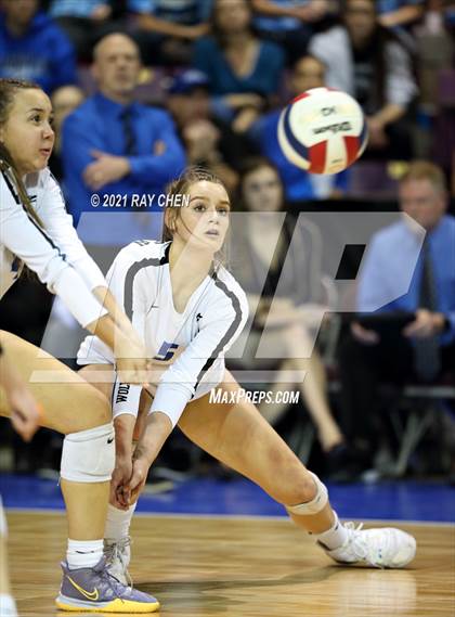 Thumbnail 2 in Cherry Creek vs. Grandview (CHSAA 5A State Championship) photogallery.