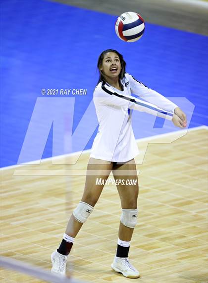 Thumbnail 2 in Cherry Creek vs. Grandview (CHSAA 5A State Championship) photogallery.