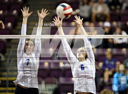 Thumbnail 3 in Cherry Creek vs. Grandview (CHSAA 5A State Championship) photogallery.