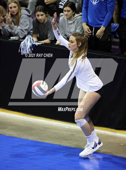 Thumbnail 2 in Cherry Creek vs. Grandview (CHSAA 5A State Championship) photogallery.