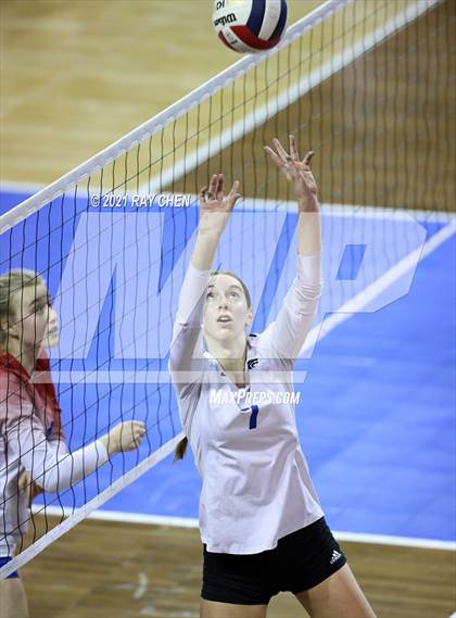 Thumbnail 3 in Cherry Creek vs. Grandview (CHSAA 5A State Championship) photogallery.