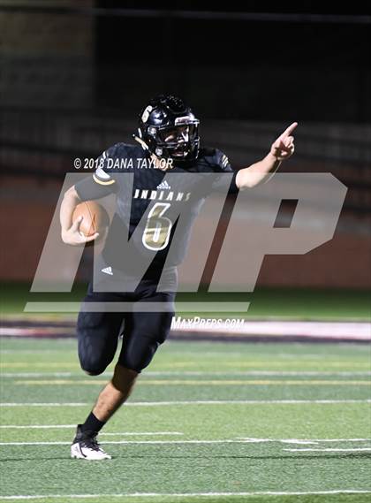 Thumbnail 2 in Nocona vs. Comanche (UIL 3A-2 Region II Bi-District Playoff) photogallery.