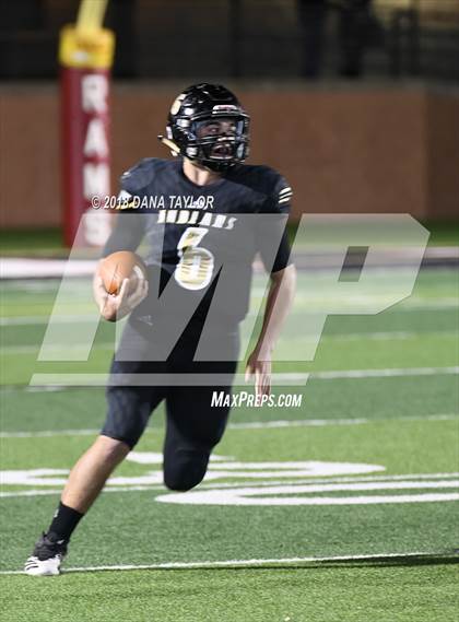 Thumbnail 3 in Nocona vs. Comanche (UIL 3A-2 Region II Bi-District Playoff) photogallery.