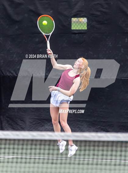 Thumbnail 2 in Elizabethton vs Tennessee photogallery.
