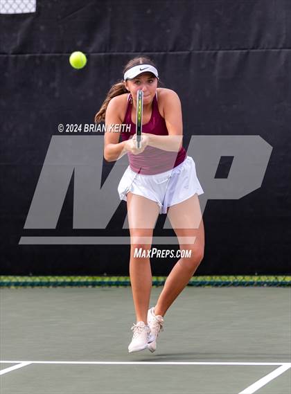 Thumbnail 3 in Elizabethton vs Tennessee photogallery.