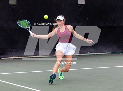 Thumbnail 2 in Elizabethton vs Tennessee photogallery.