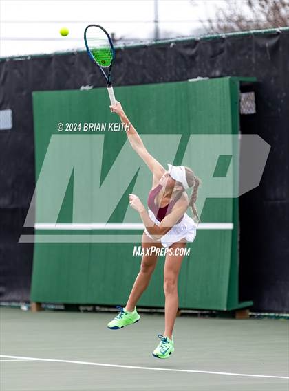 Thumbnail 2 in Elizabethton vs Tennessee photogallery.