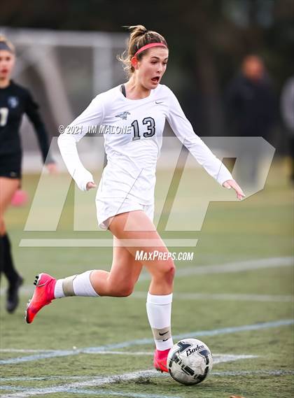 Thumbnail 2 in Archbishop Mitty vs. Monte Vista photogallery.