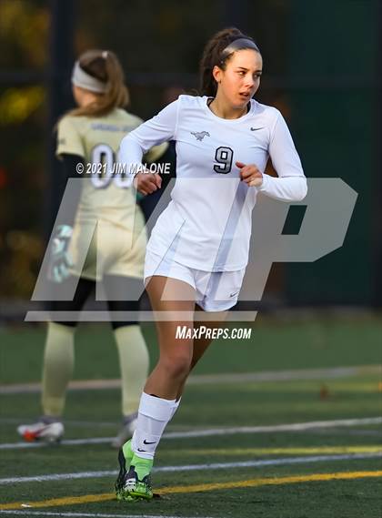 Thumbnail 2 in Archbishop Mitty vs. Monte Vista photogallery.