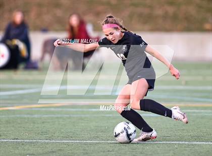 Thumbnail 2 in Archbishop Mitty vs. Monte Vista photogallery.