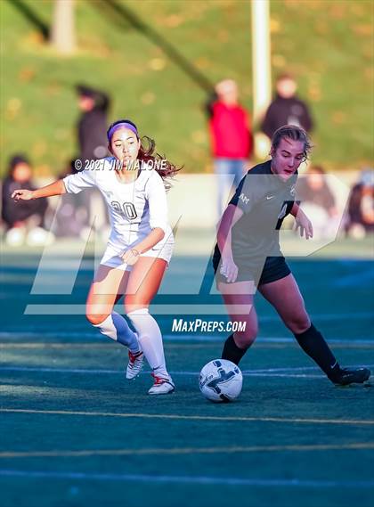 Thumbnail 3 in Archbishop Mitty vs. Monte Vista photogallery.