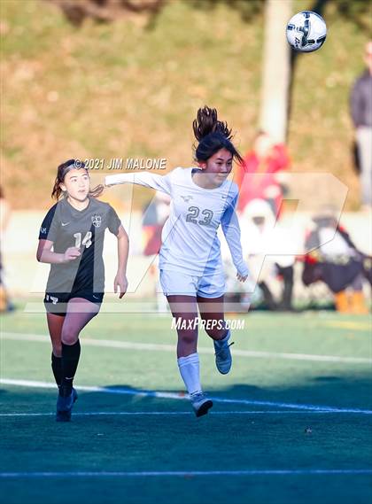 Thumbnail 3 in Archbishop Mitty vs. Monte Vista photogallery.