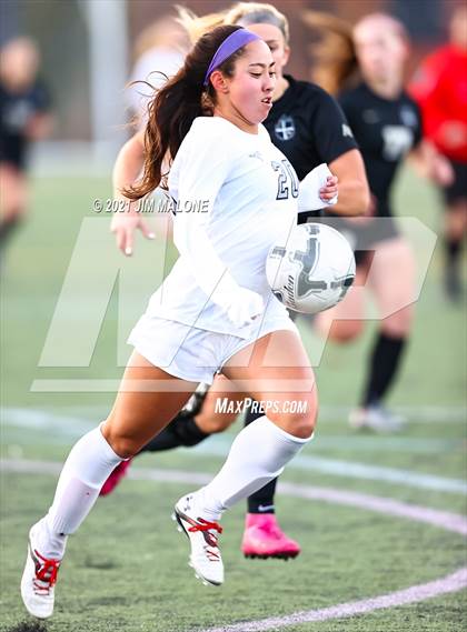 Thumbnail 2 in Archbishop Mitty vs. Monte Vista photogallery.